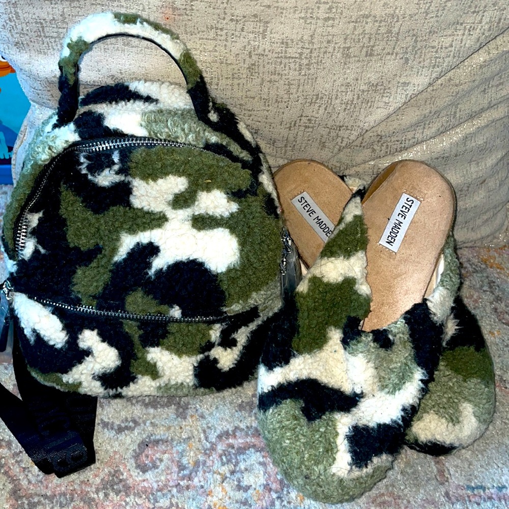 Steve Madden furry  back pack  and clogs  set